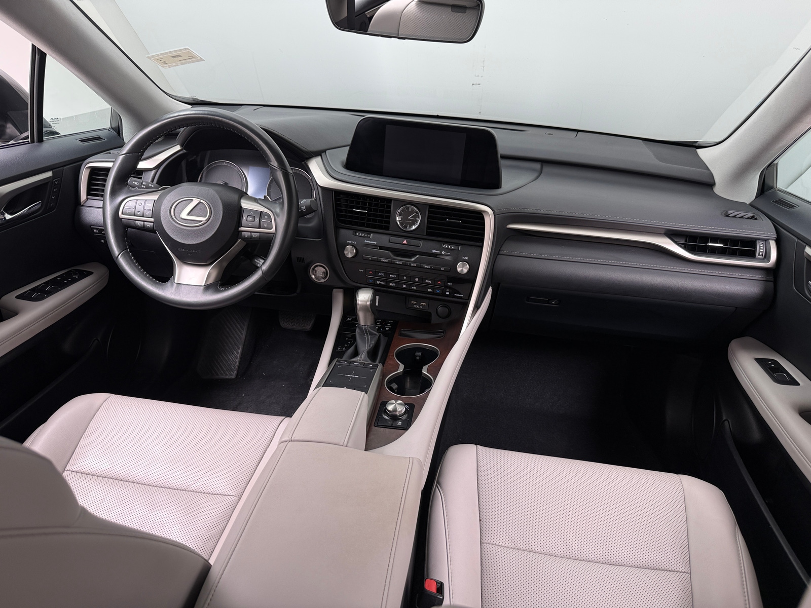 Thumbnail: 2022 Lexus RX - 2
