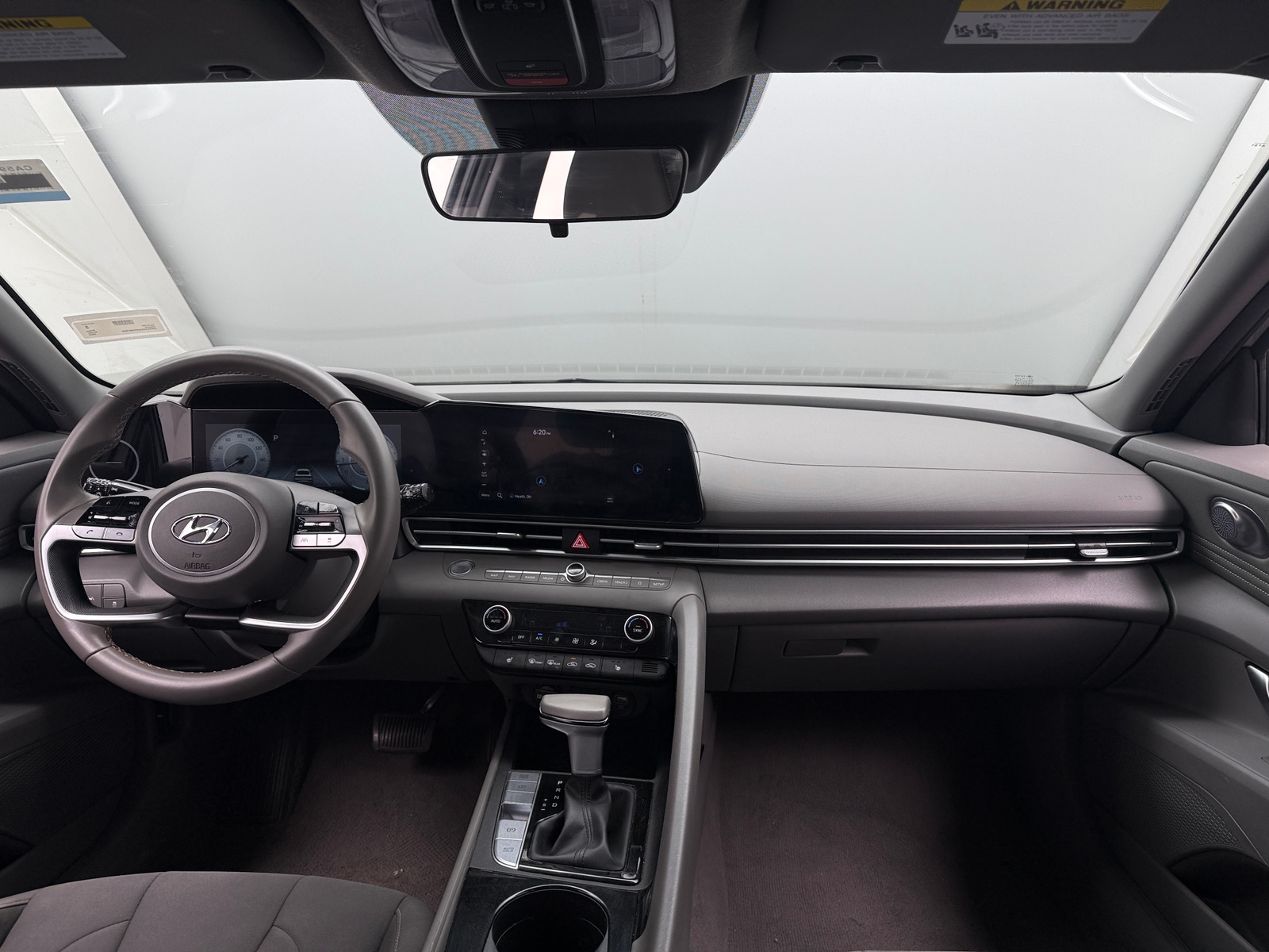 Thumbnail: 2023 Hyundai Elantra - 3