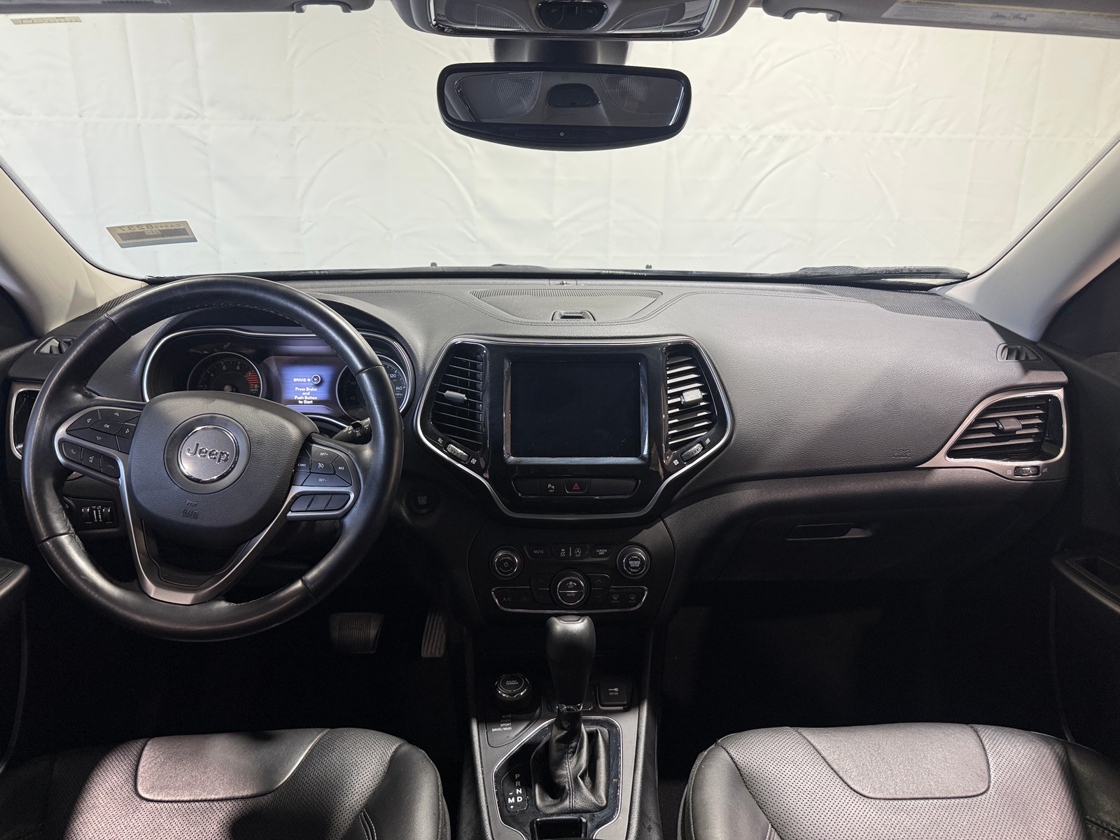 Thumbnail: 2020 Jeep Cherokee - 2