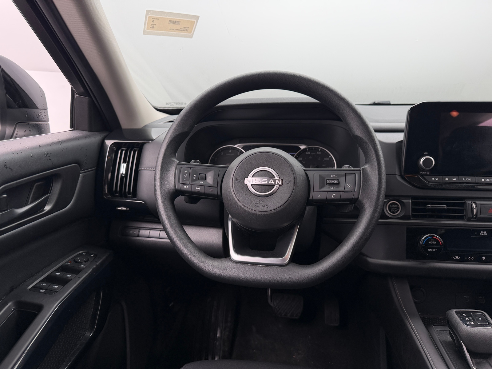 Thumbnail: 2024 Nissan Pathfinder - 5