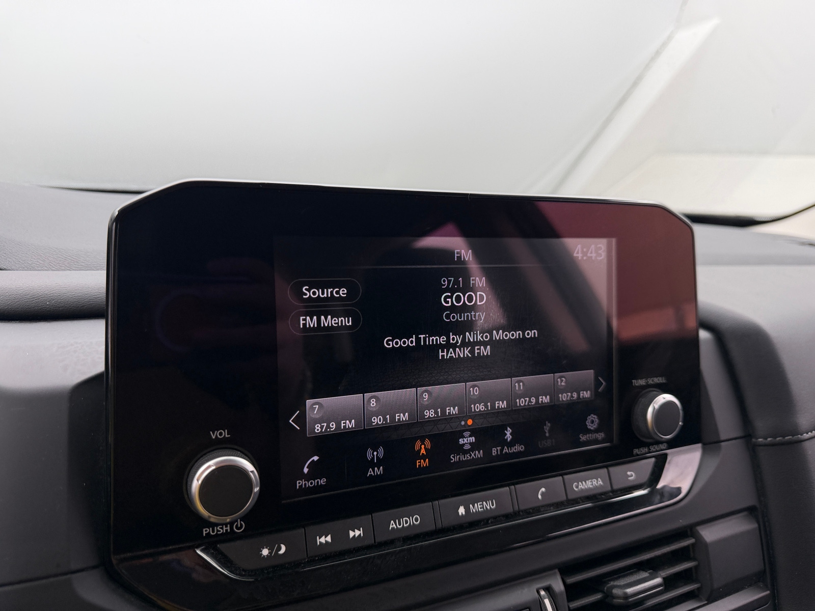 Thumbnail: 2024 Nissan Pathfinder - 4