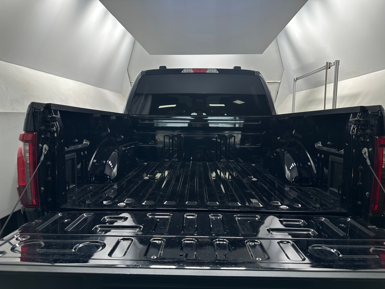Thumbnail: 2026 Ford Econoline - 7