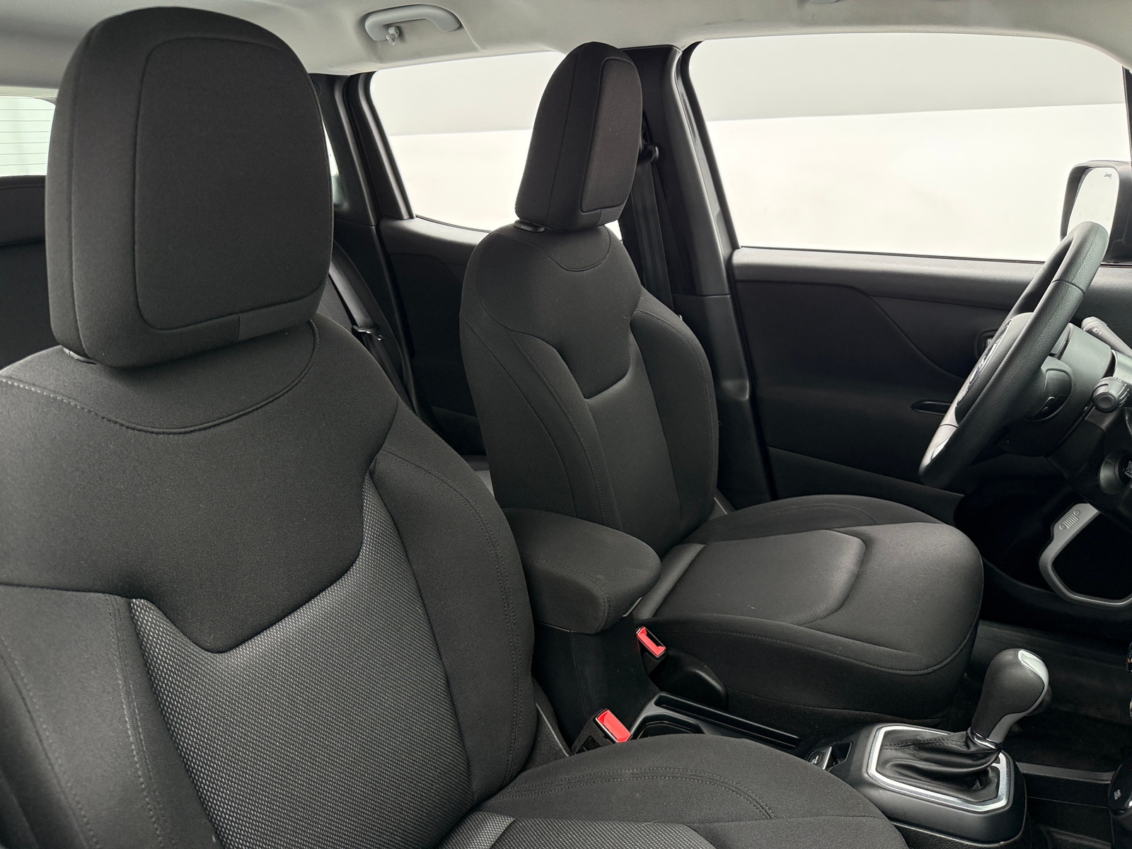Thumbnail: 2019 Jeep Renegade - 2