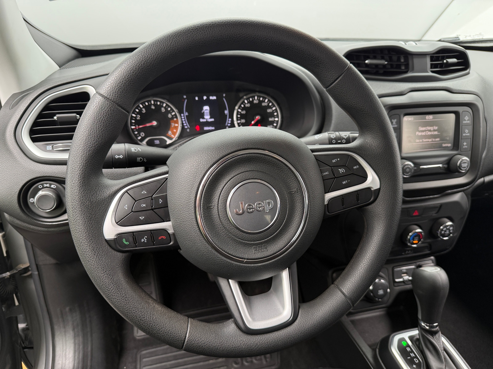 Thumbnail: 2019 Jeep Renegade - 5