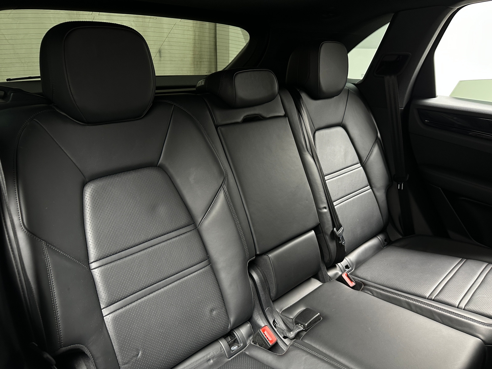 Thumbnail: 2020 Porsche Cayenne - 5