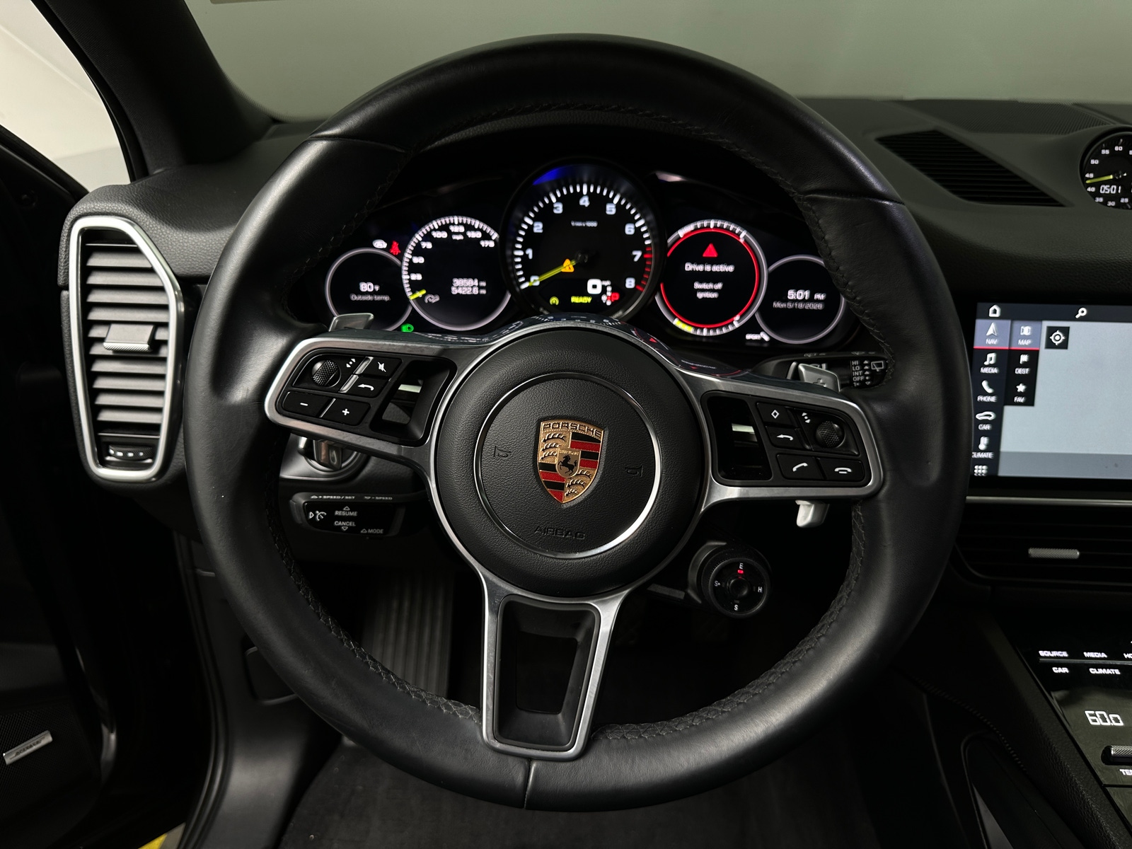 Thumbnail: 2020 Porsche Cayenne - 4