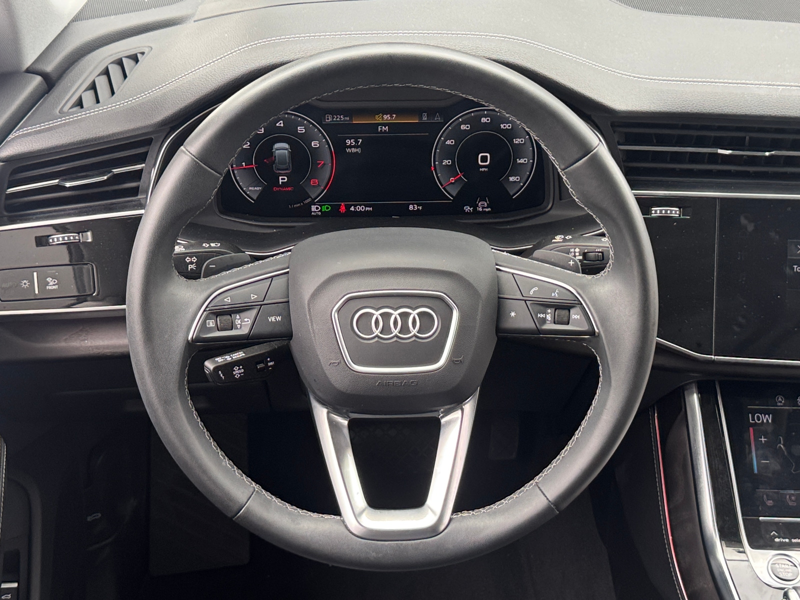 Thumbnail: 2023 Audi Q8 - 4