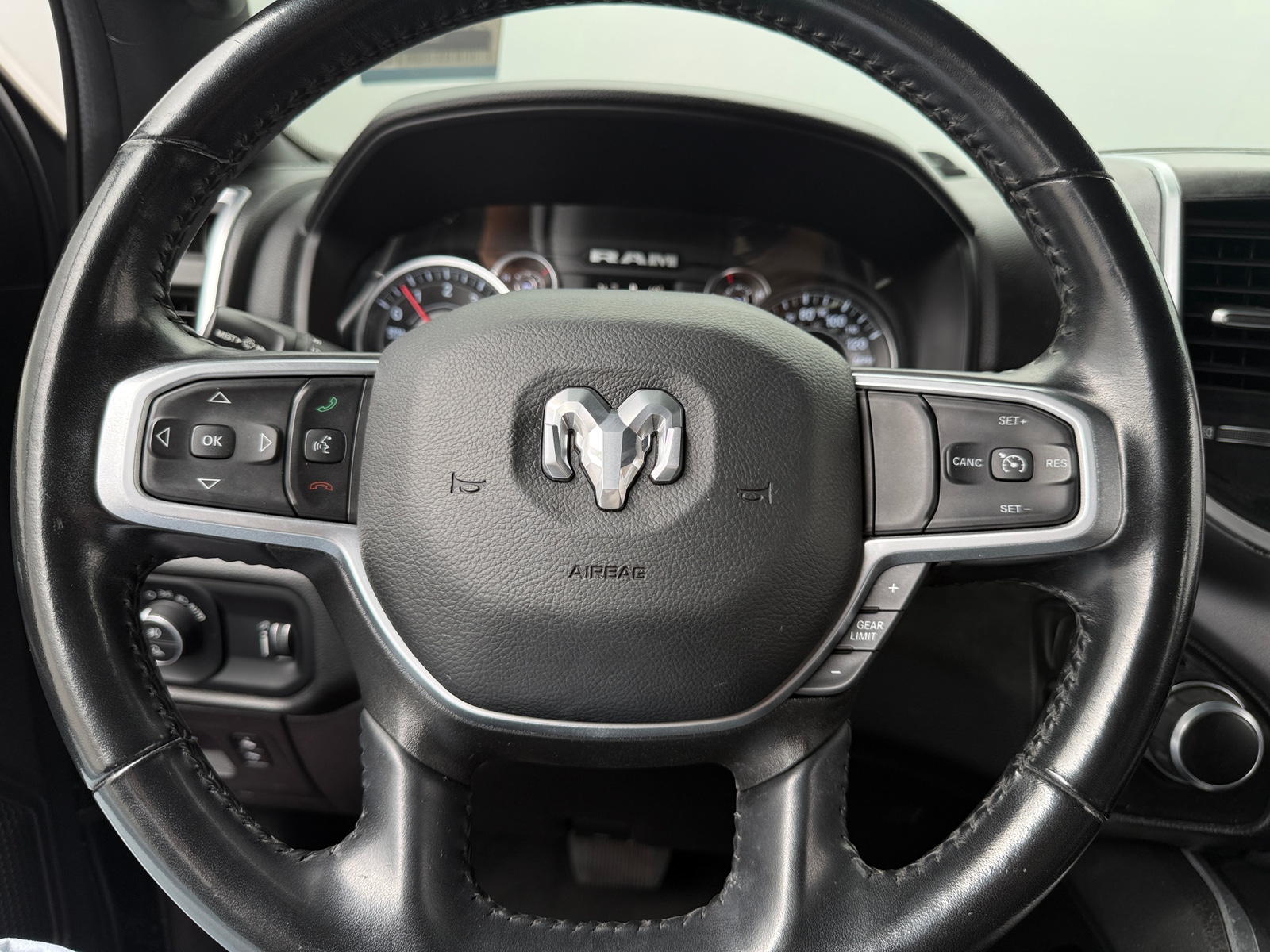 Thumbnail: 2022 RAM 1500 - 5