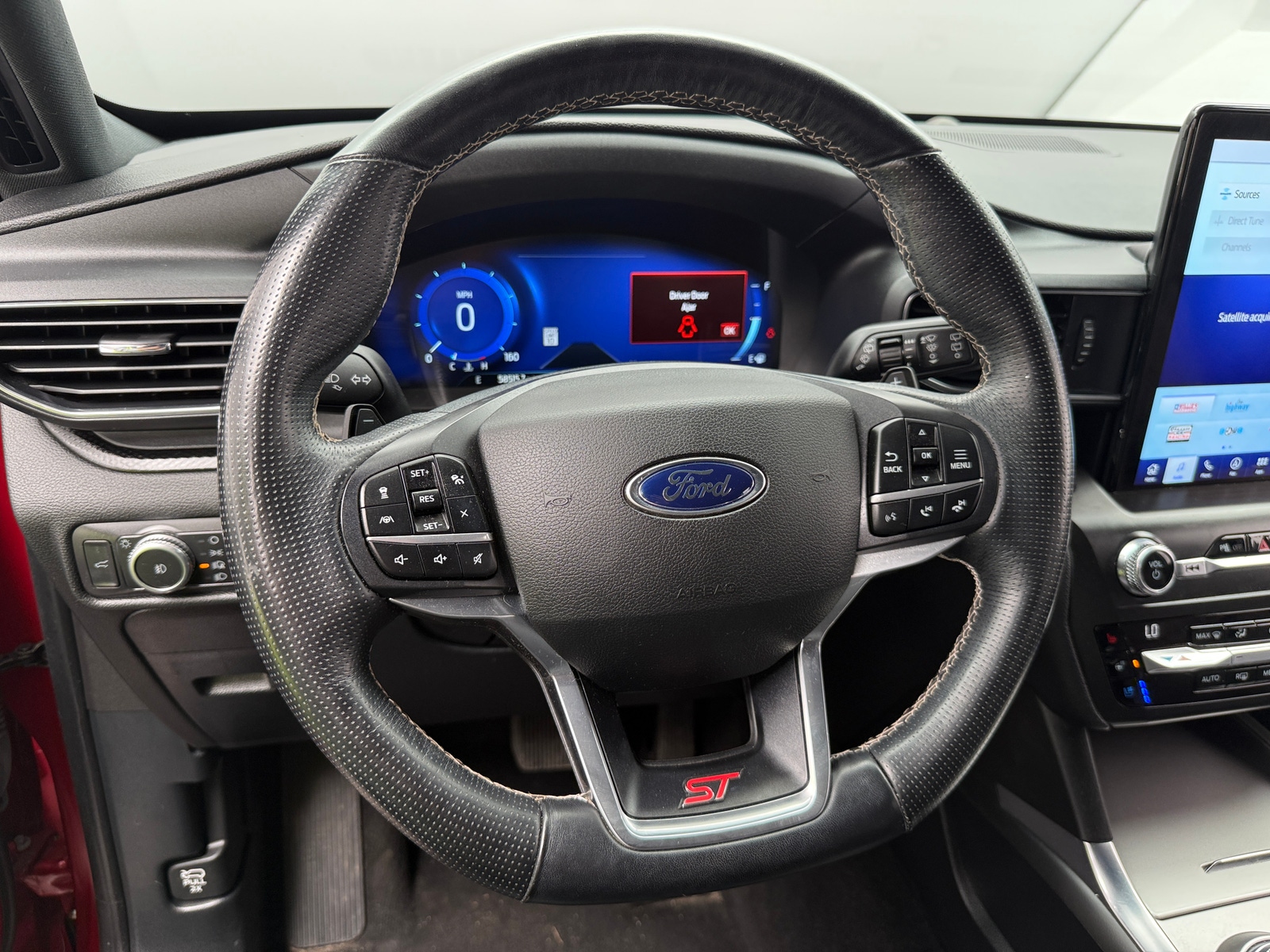 Thumbnail: 2020 Ford Explorer - 4