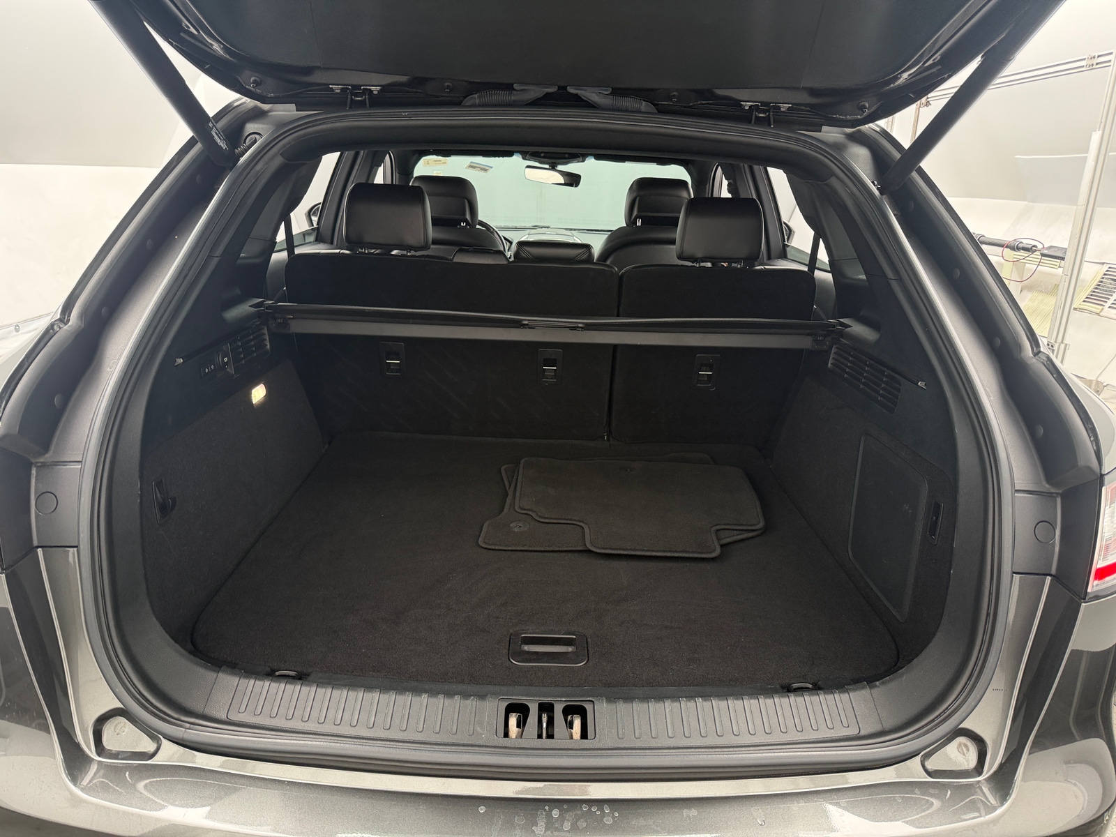 Thumbnail: 2019 Lincoln Nautilus - 6