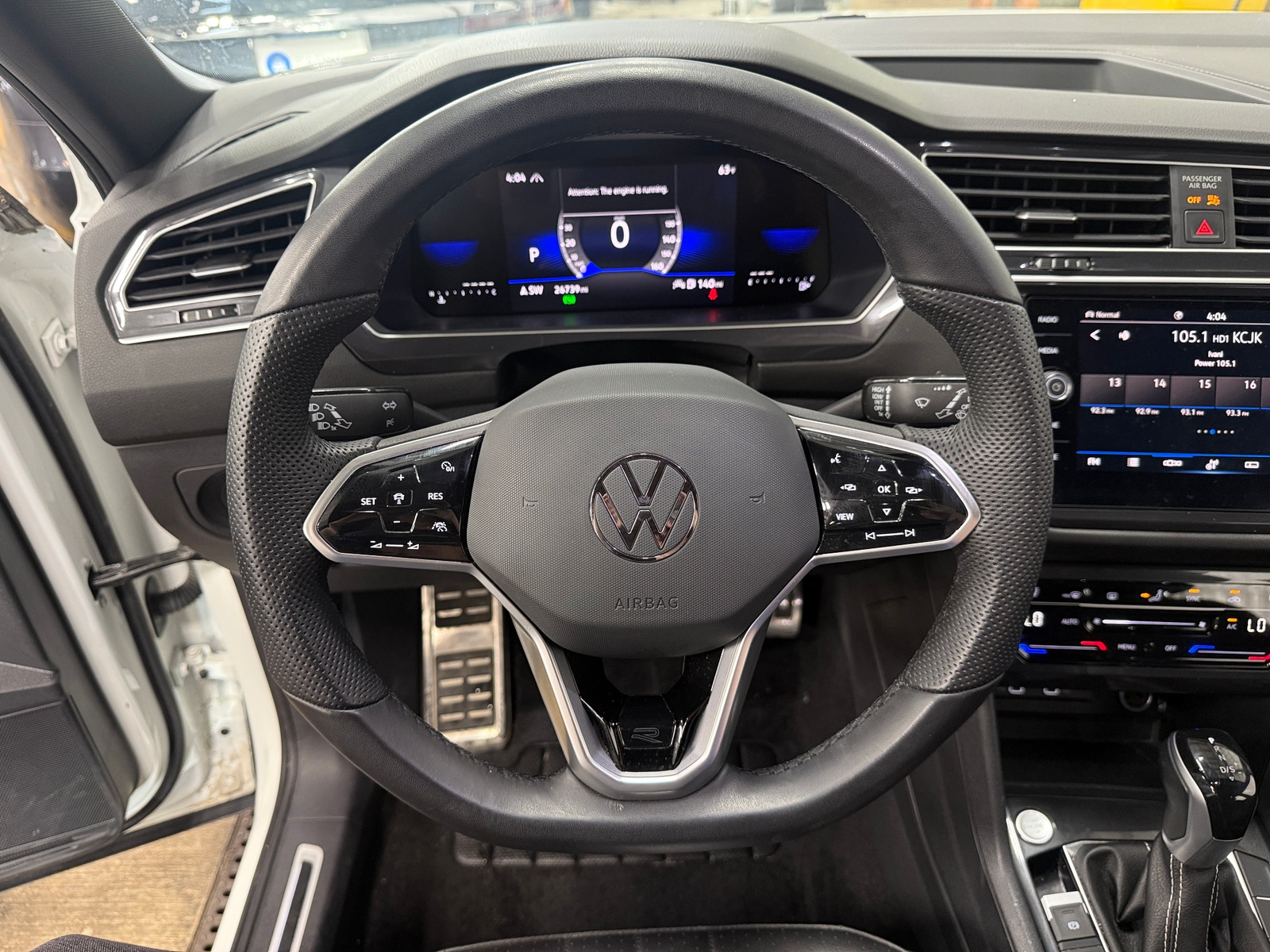 Thumbnail: 2024 Volkswagen Tiguan - 4