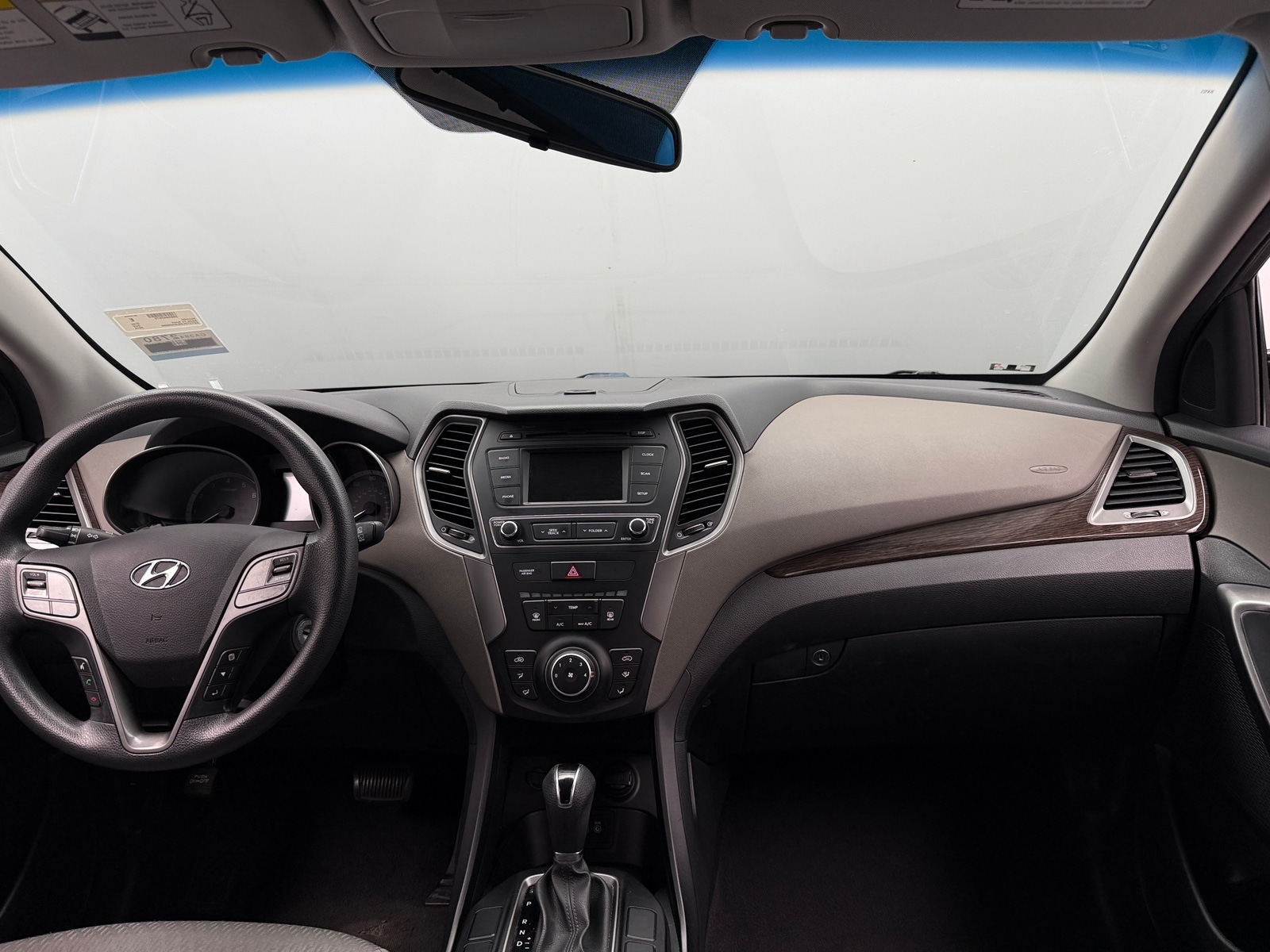 Thumbnail: 2018 Hyundai Santa Fe - 3