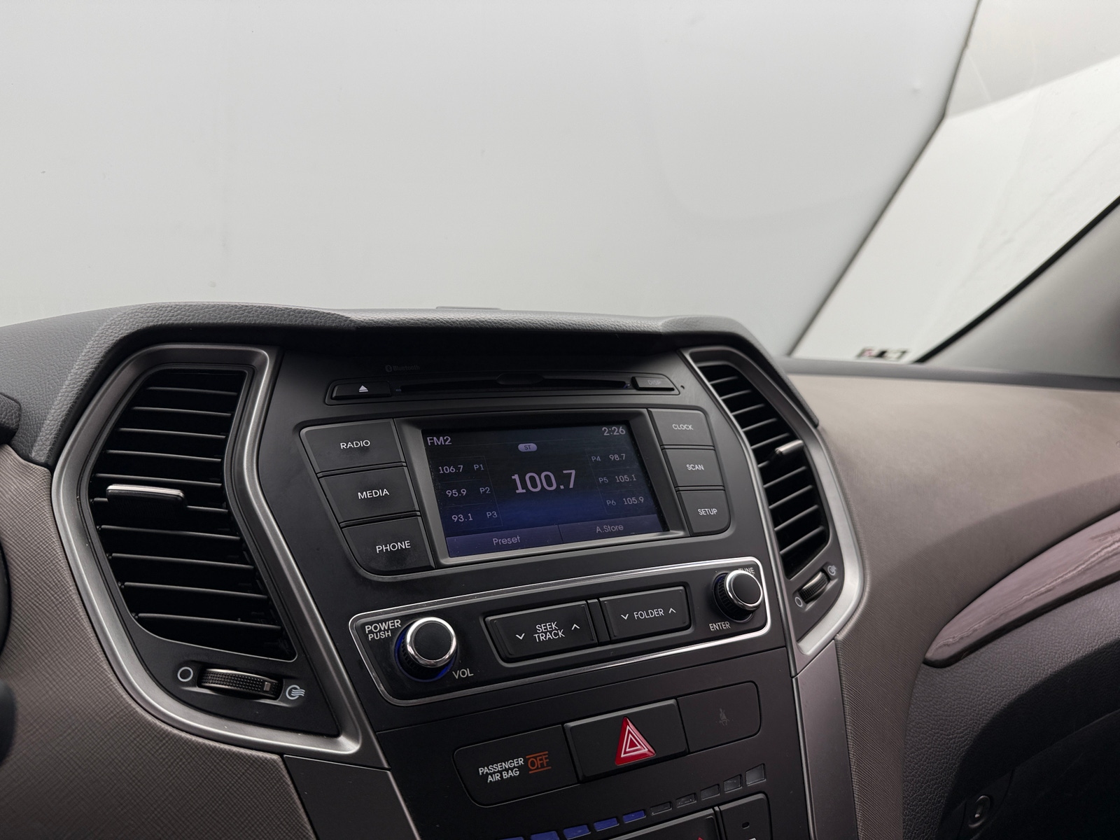 Thumbnail: 2018 Hyundai Santa Fe - 4