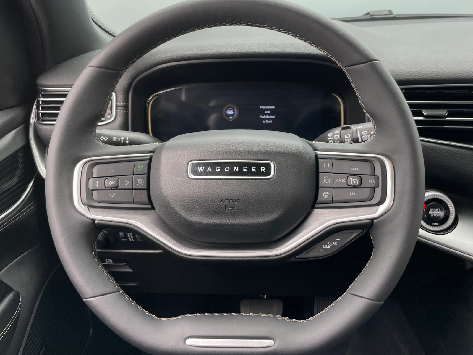 Thumbnail: 2025 Jeep Wagoneer - 4