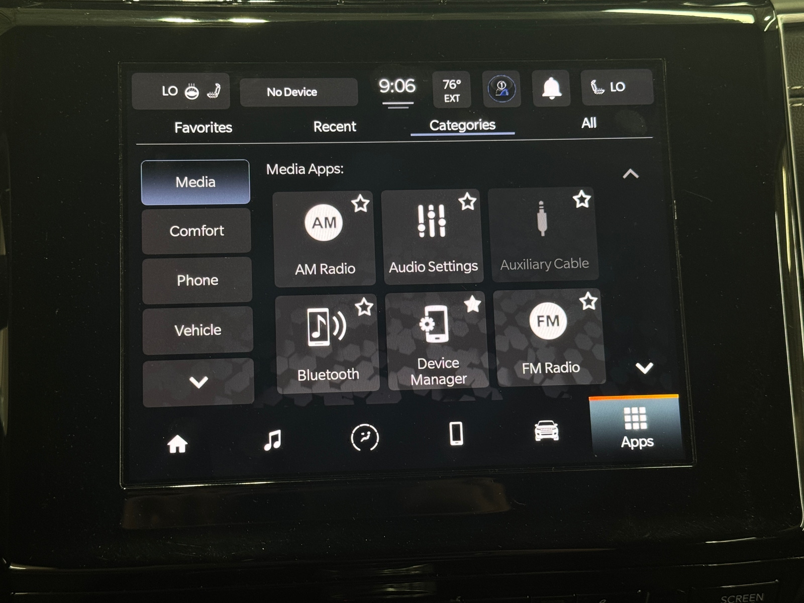 Thumbnail: 2023 Jeep Grand Cherokee - 3