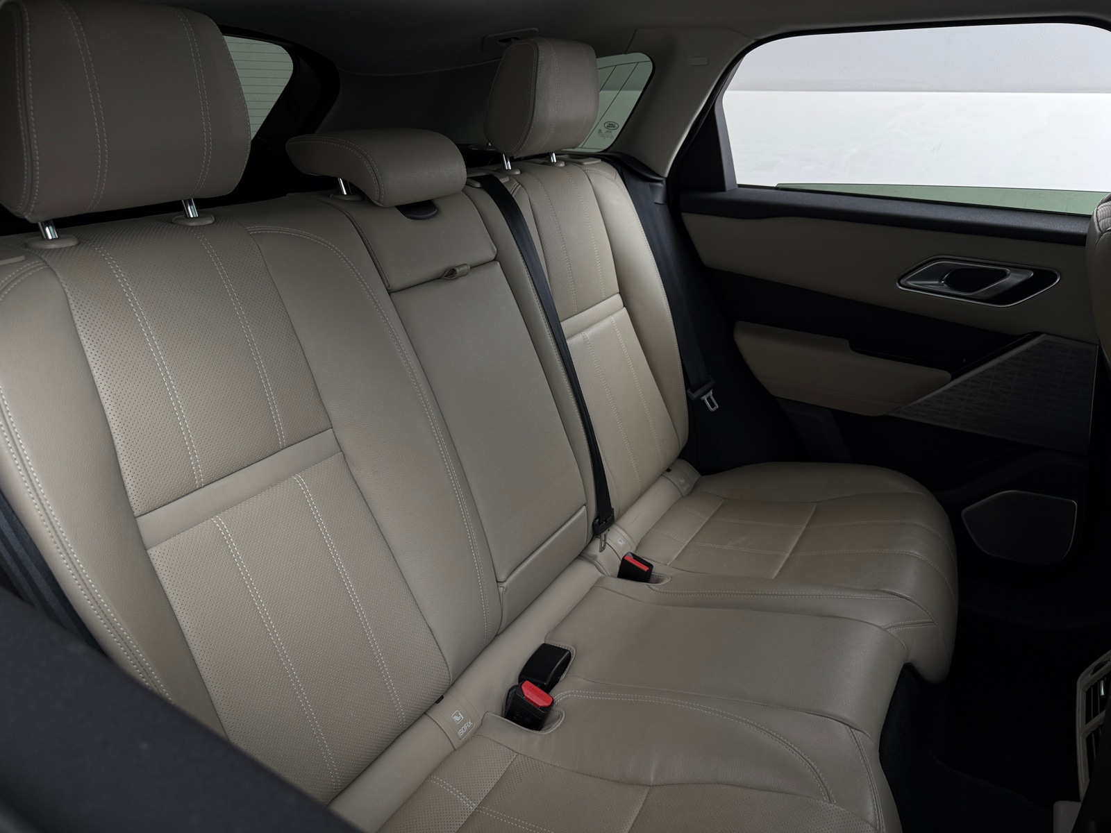 Thumbnail: 2020 Land Rover Range Rover Velar - 5
