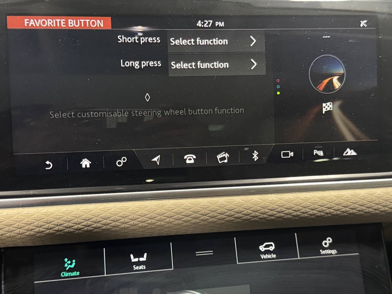 Thumbnail: 2020 Land Rover Range Rover Velar - 3