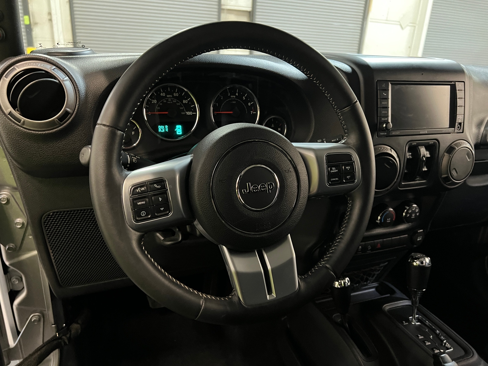 Thumbnail: 2016 Jeep Wrangler - 5