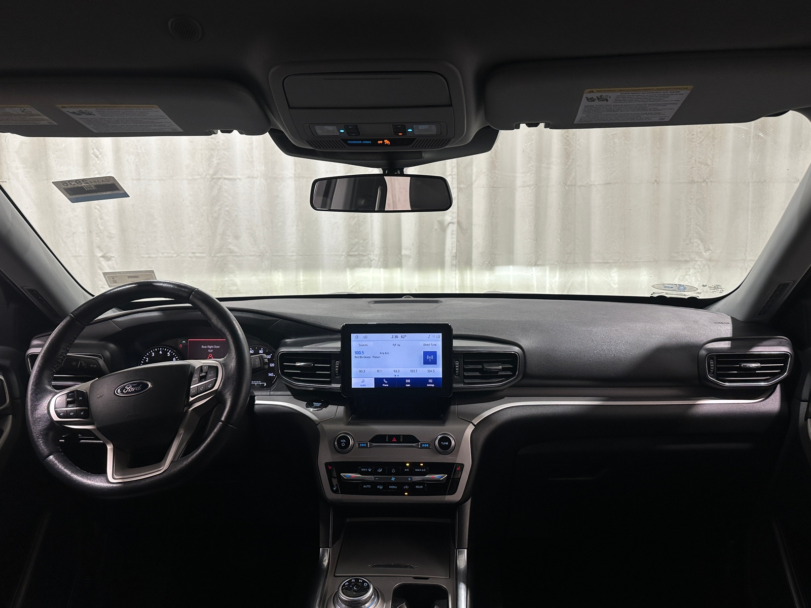 Thumbnail: 2022 Ford Explorer - 2