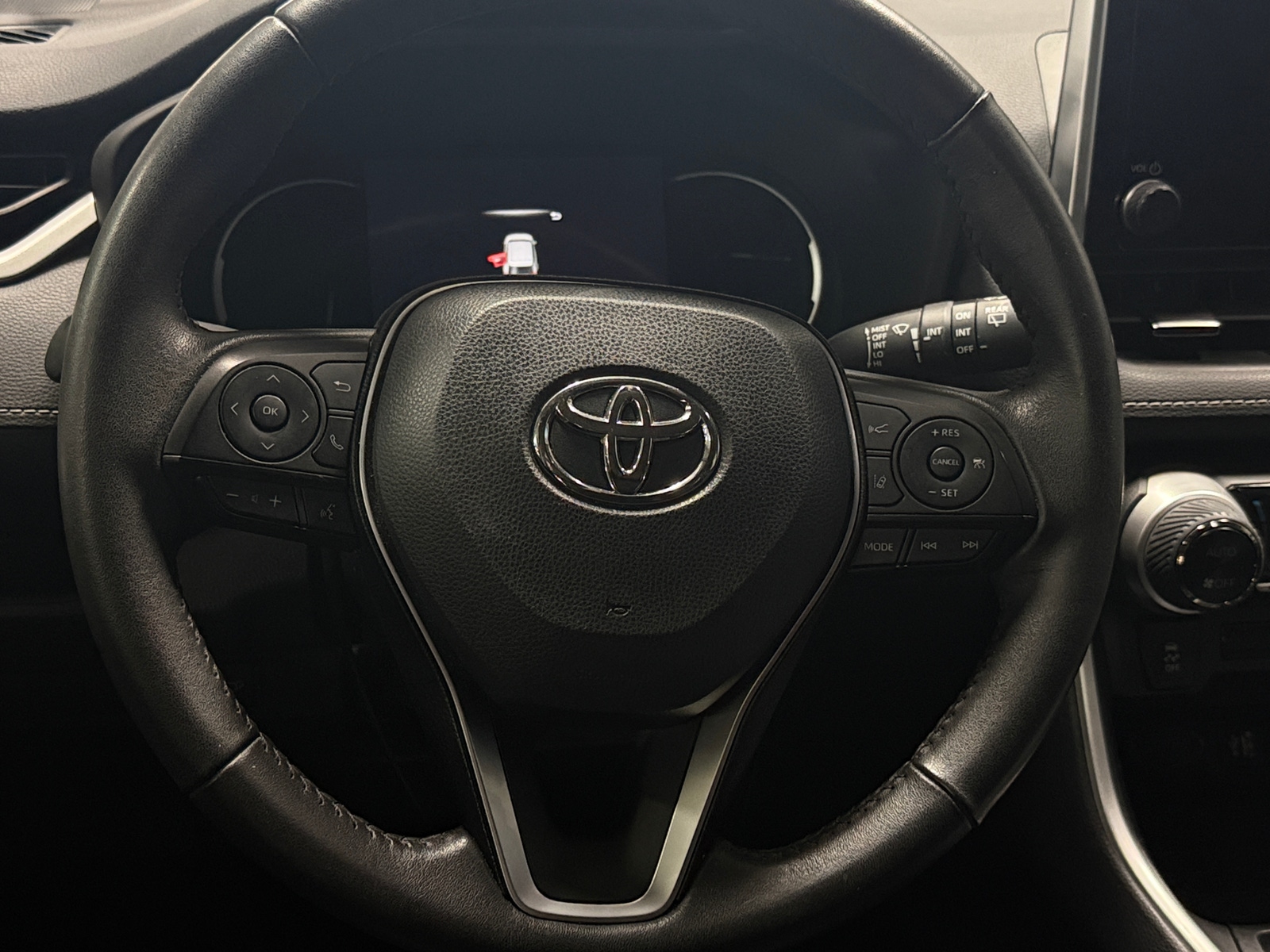 Thumbnail: 2024 Toyota RAV4 - 4