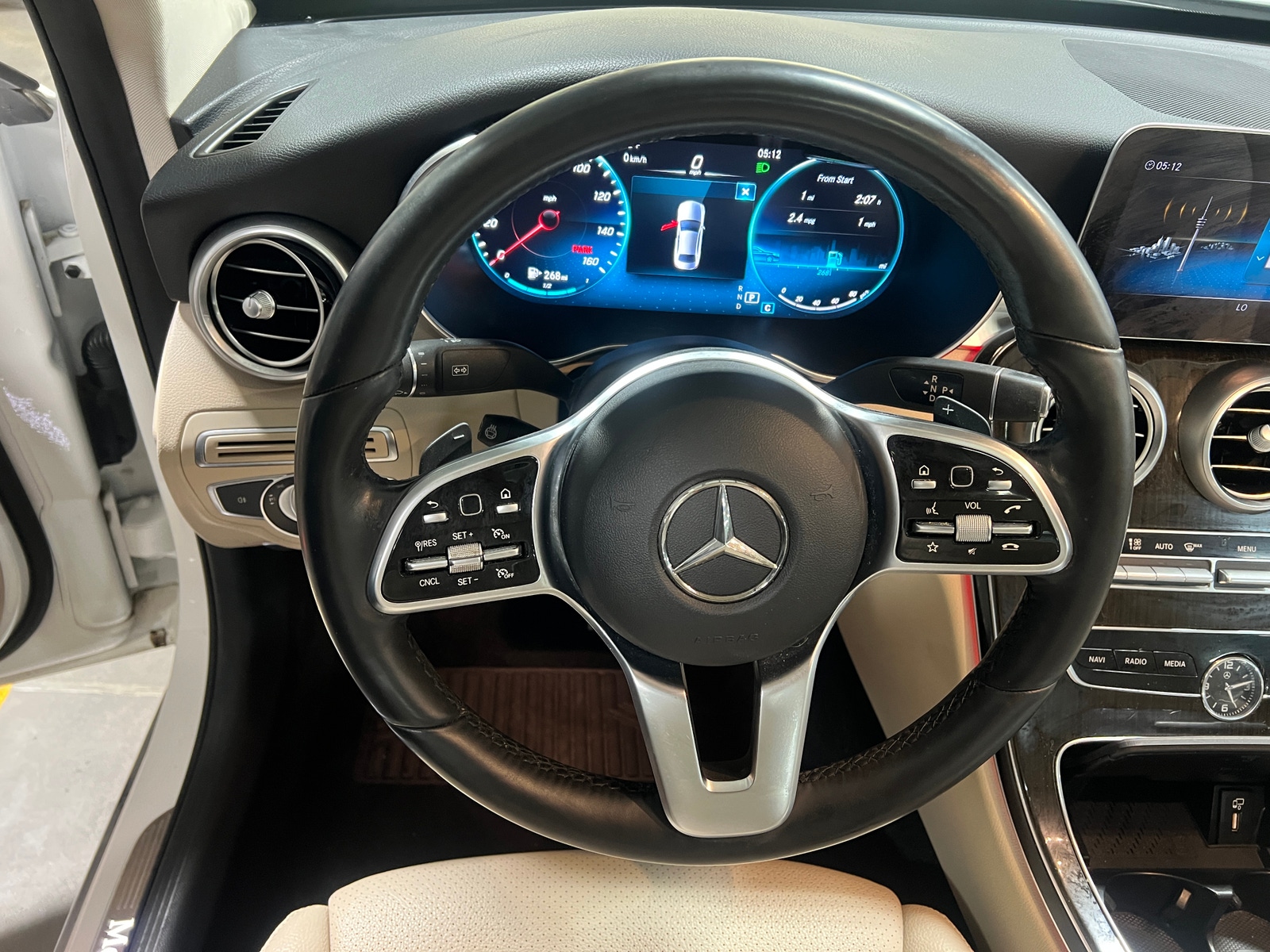 Thumbnail: 2021 Mercedes-Benz C-Class - 4