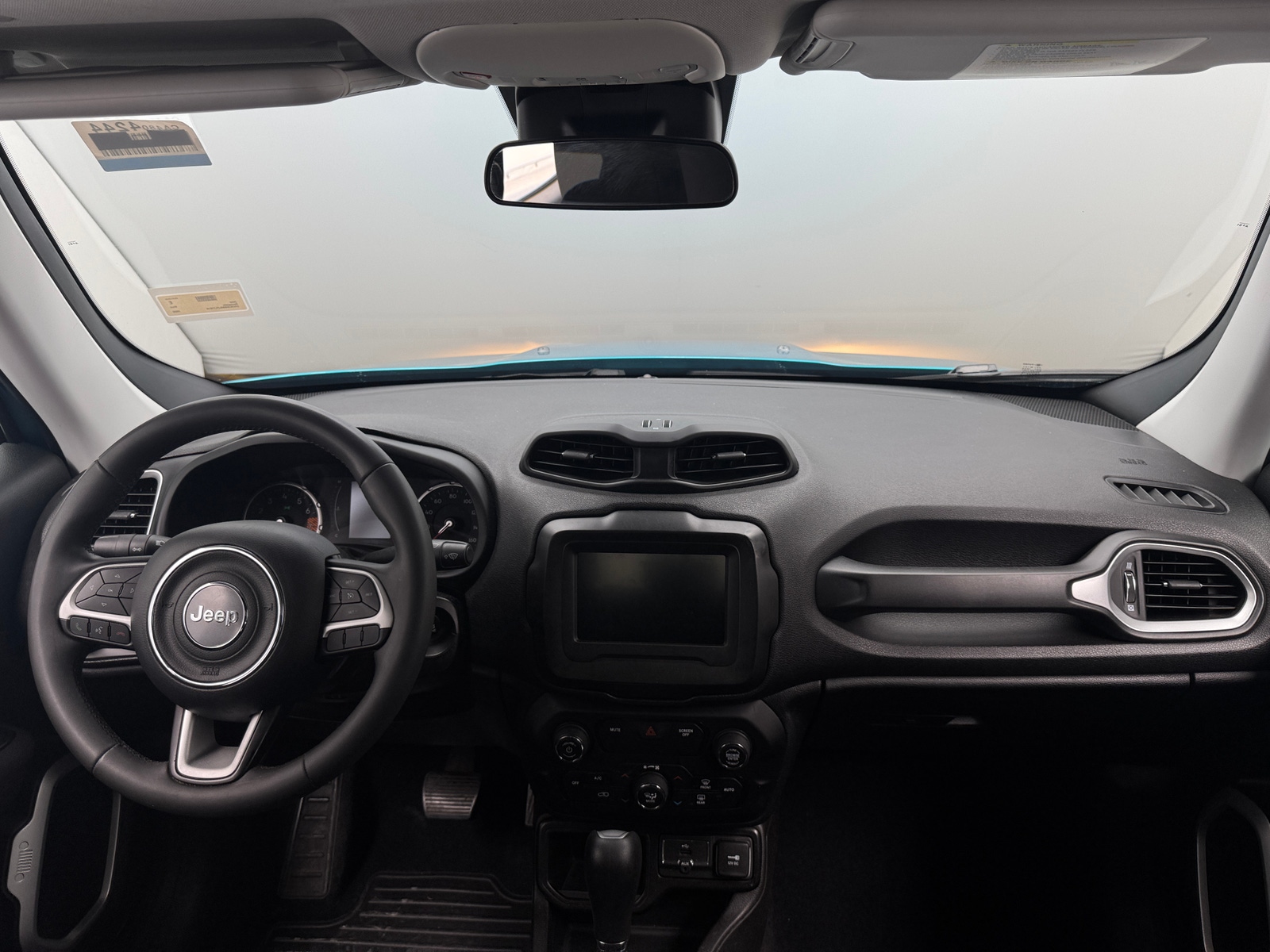 Thumbnail: 2020 Jeep Renegade - 3