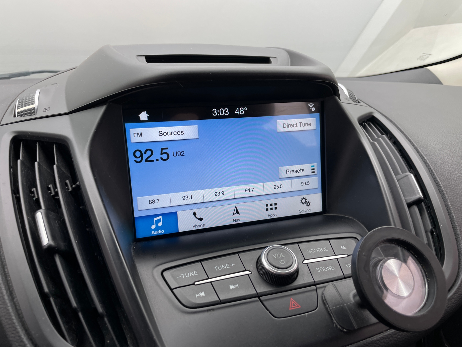 Thumbnail: 2017 Ford Escape - 4