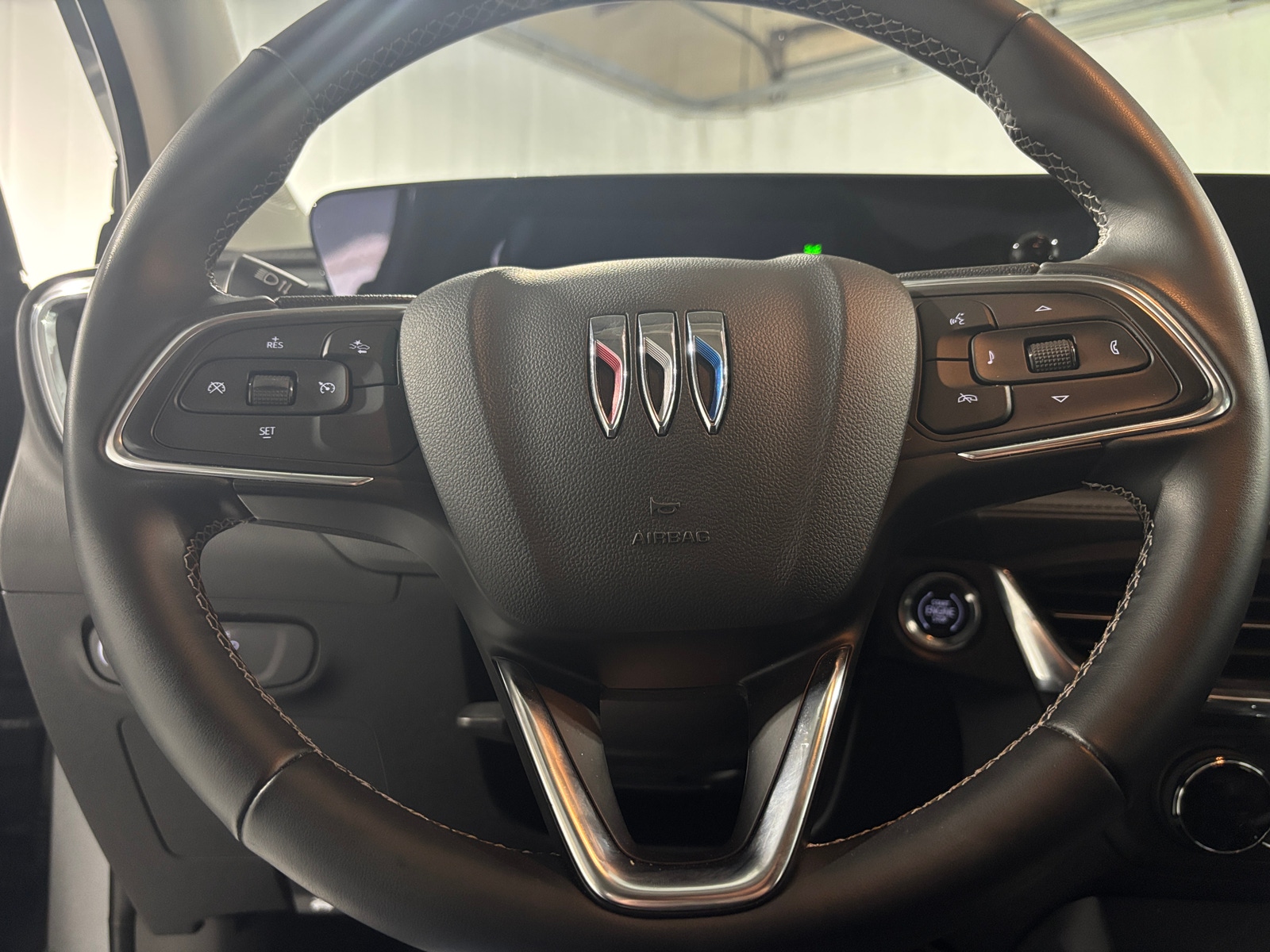 Thumbnail: 2025 Buick Encore GX - 4