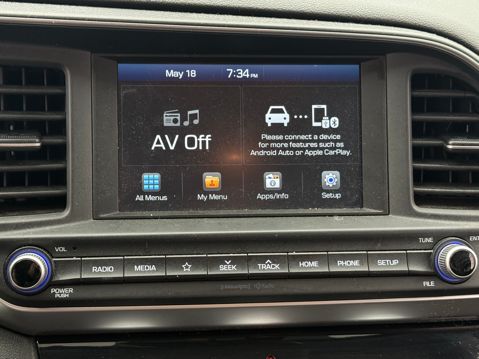 Thumbnail: 2019 Hyundai Elantra - 4