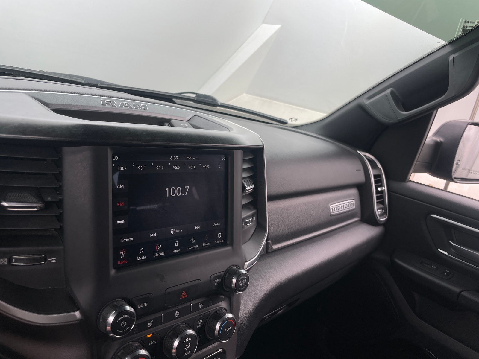 Thumbnail: 2019 RAM 1500 - 4