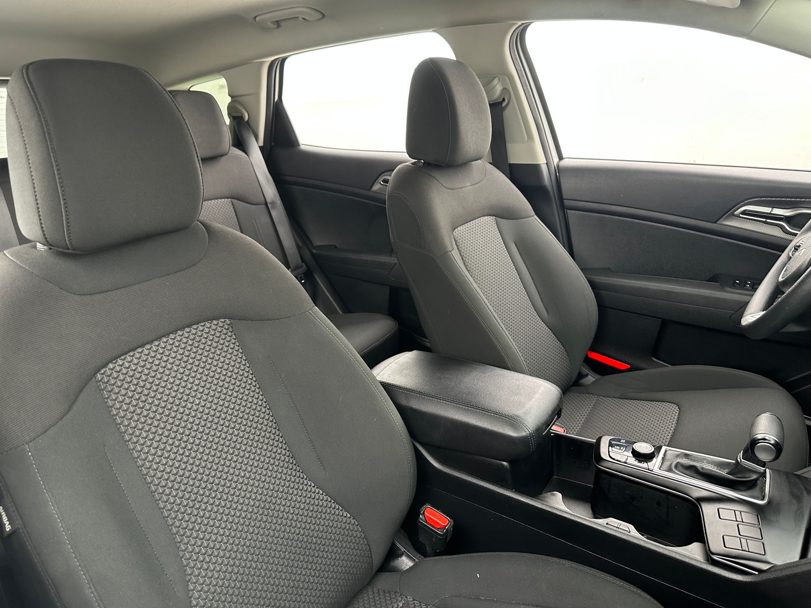 Thumbnail: 2023 Kia Sportage - 2