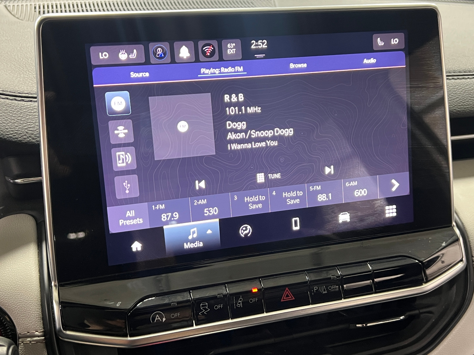 Thumbnail: 2024 Jeep Compass - 3