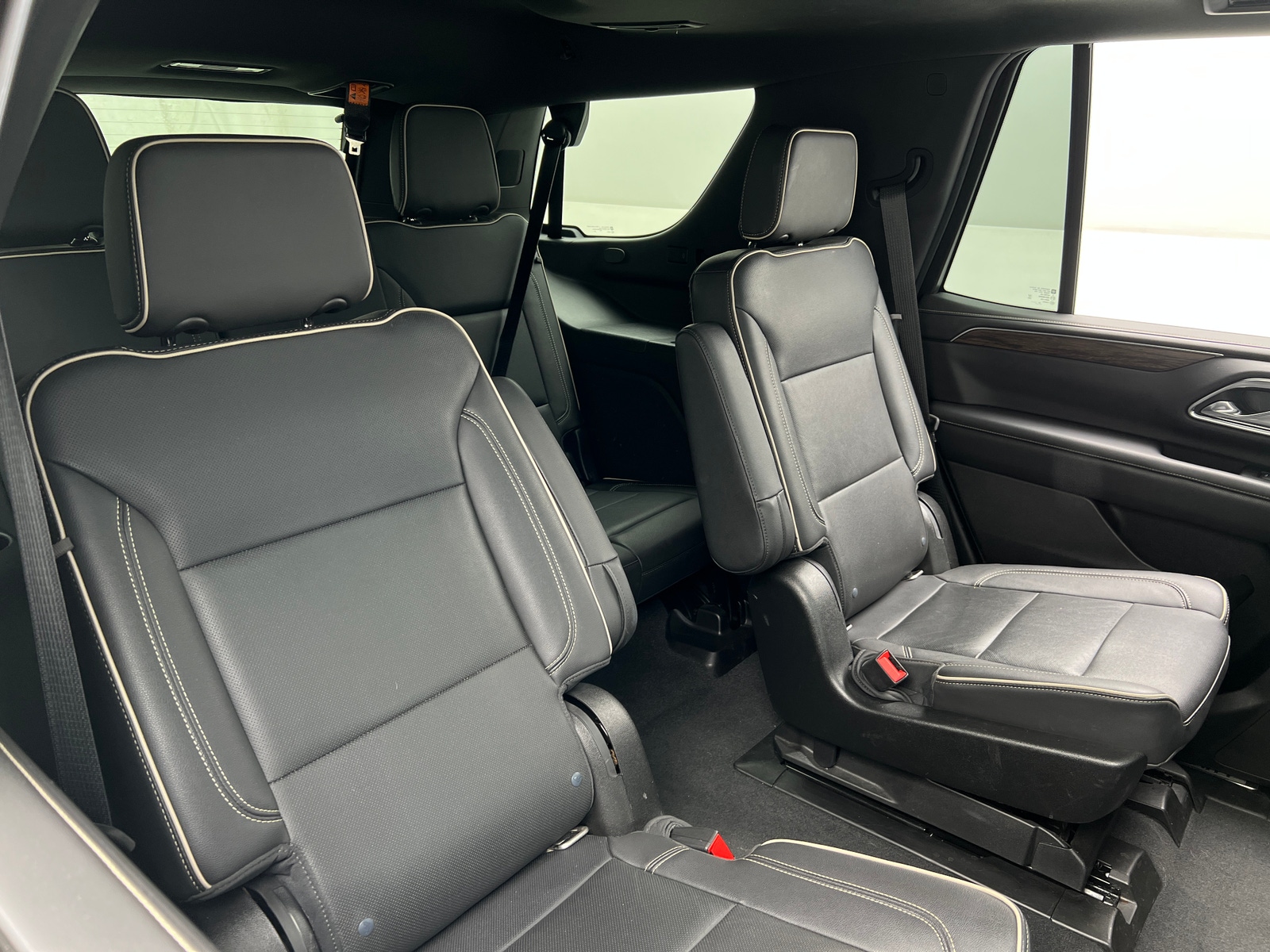 Thumbnail: 2021 Chevrolet Tahoe - 5