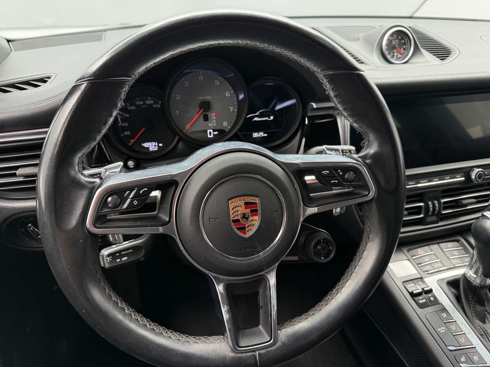 Thumbnail: 2020 Porsche Macan - 4