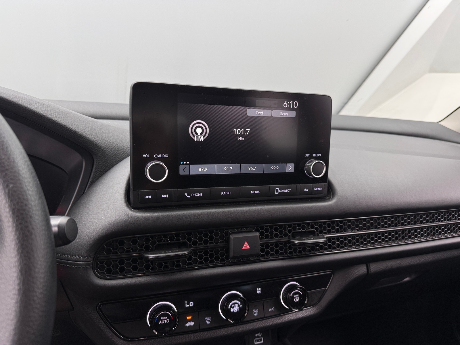 Thumbnail: 2024 Honda HR-V - 4