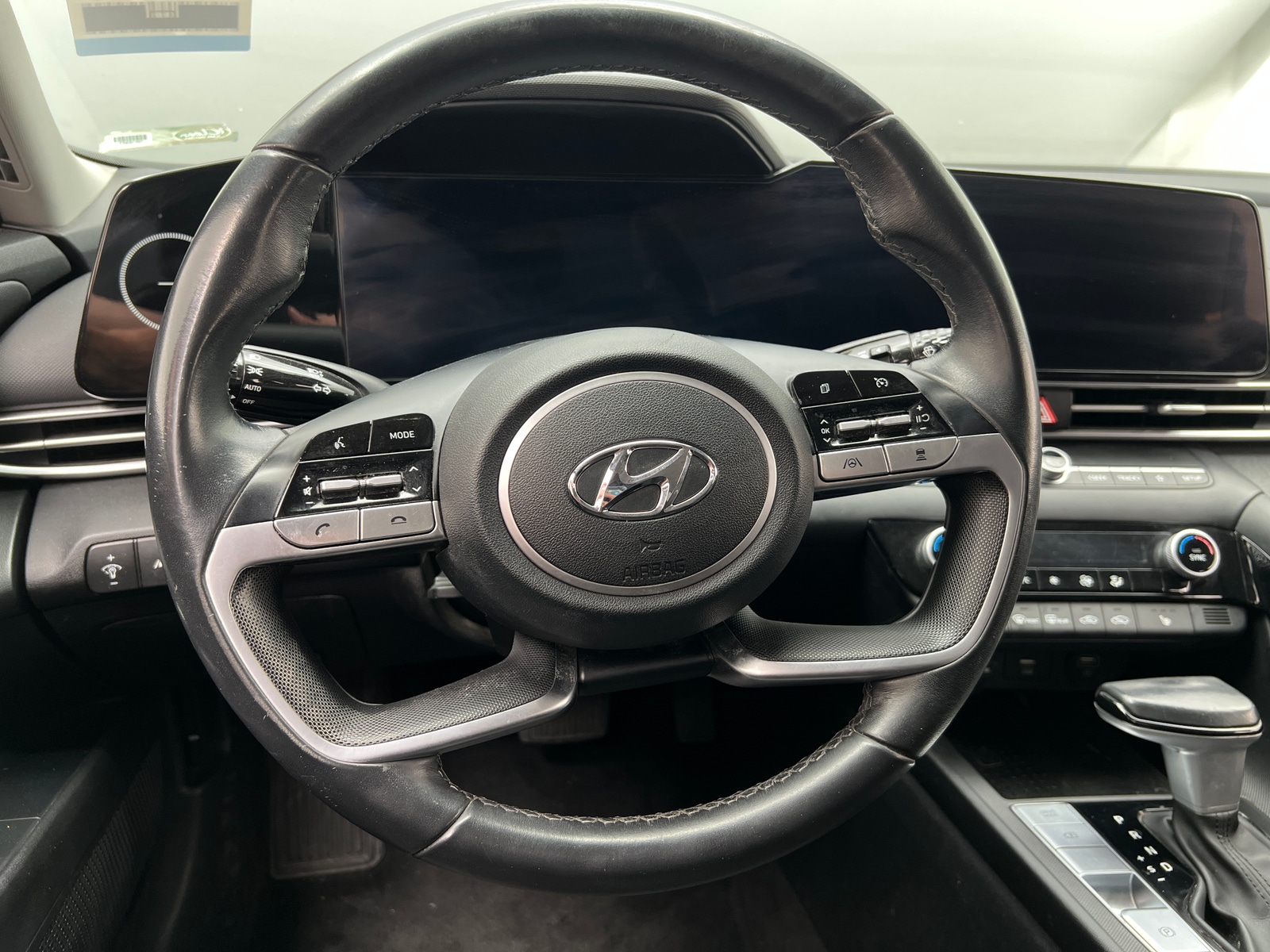 Thumbnail: 2023 Hyundai Elantra - 5