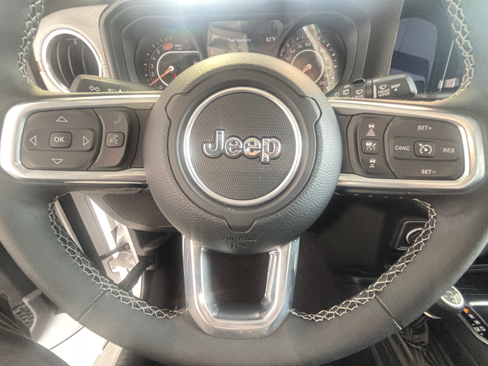 Thumbnail: 2025 Jeep Wrangler - 5