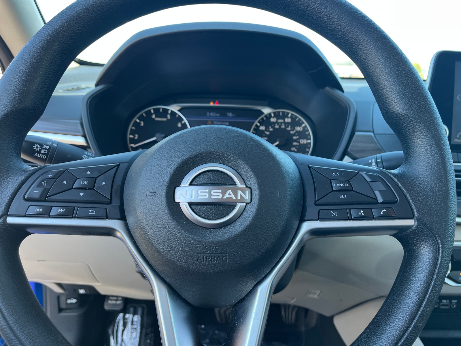 Thumbnail: 2025 Nissan Altima - 4