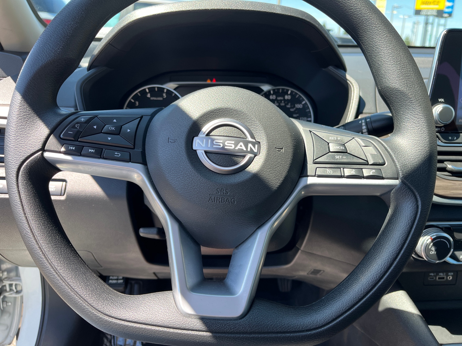Thumbnail: 2025 Nissan Altima - 5