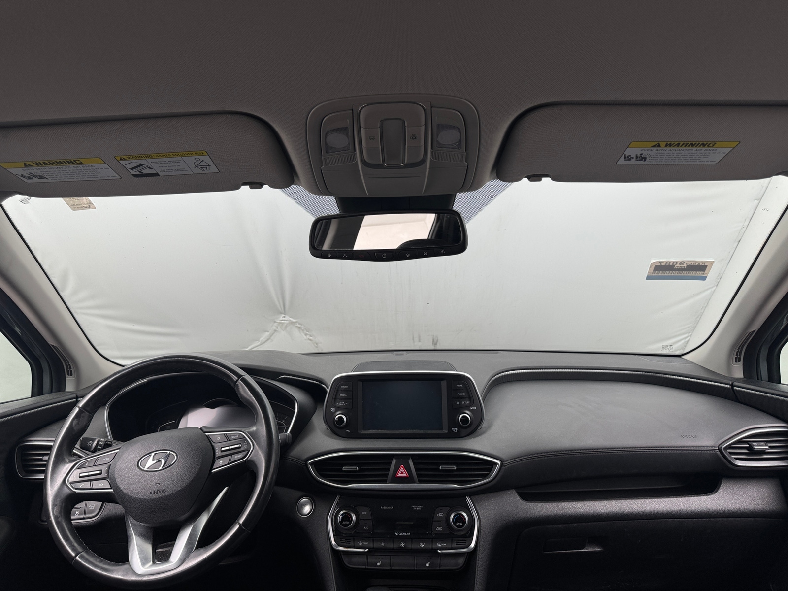 Thumbnail: 2019 Hyundai Santa Fe - 3