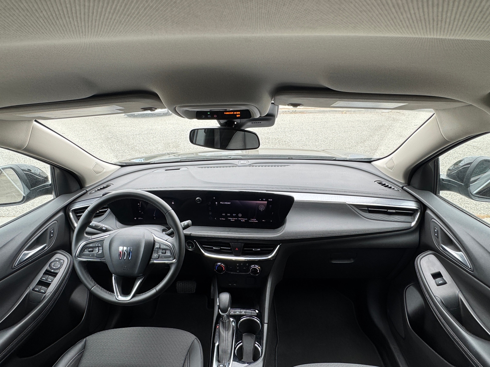 Thumbnail: 2025 Buick Encore GX - 3