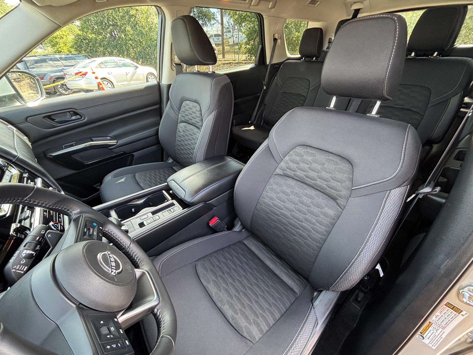 Thumbnail: 2025 Nissan Pathfinder - 2