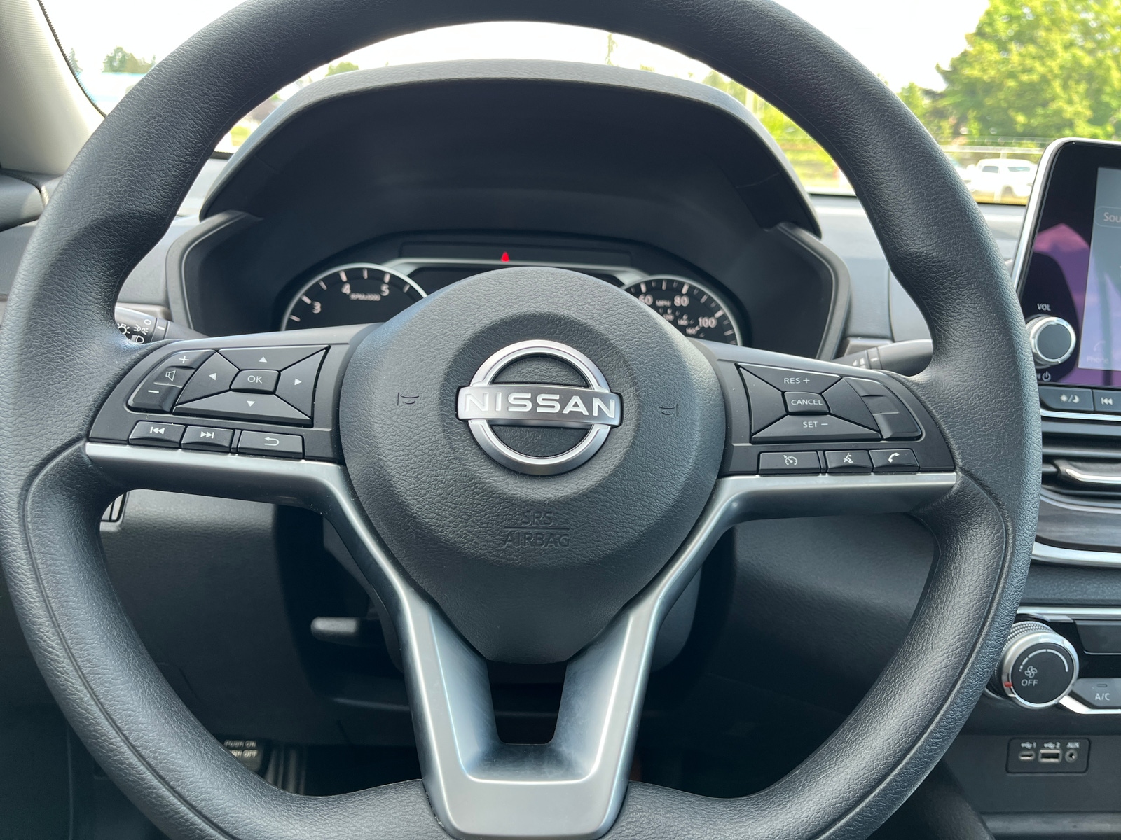 Thumbnail: 2025 Nissan Altima - 5