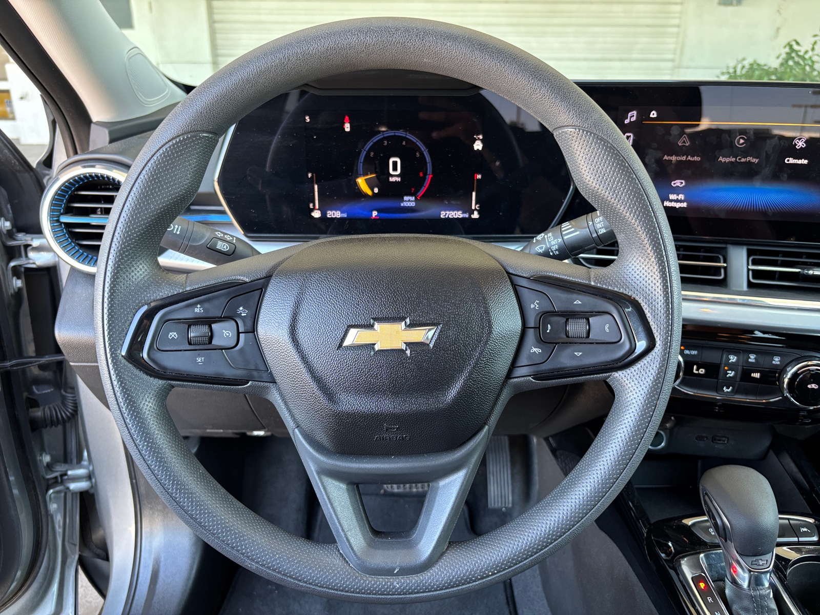 Thumbnail: 2025 Chevrolet Trax - 5
