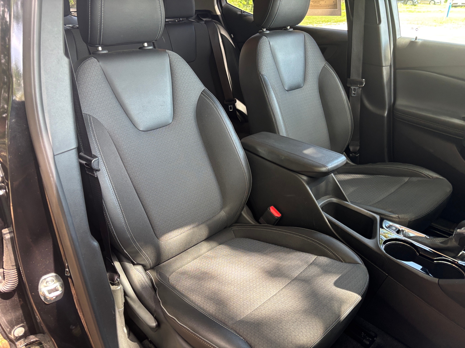 Thumbnail: 2025 Buick Encore GX - 2