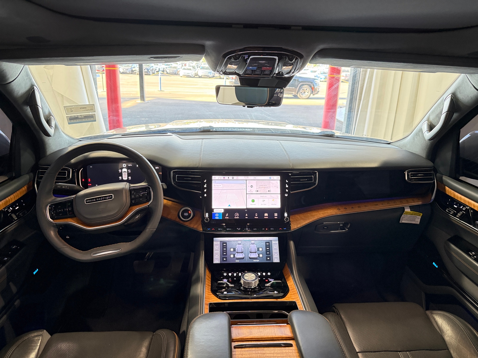 Thumbnail: 2022 Jeep Grand Wagoneer - 2