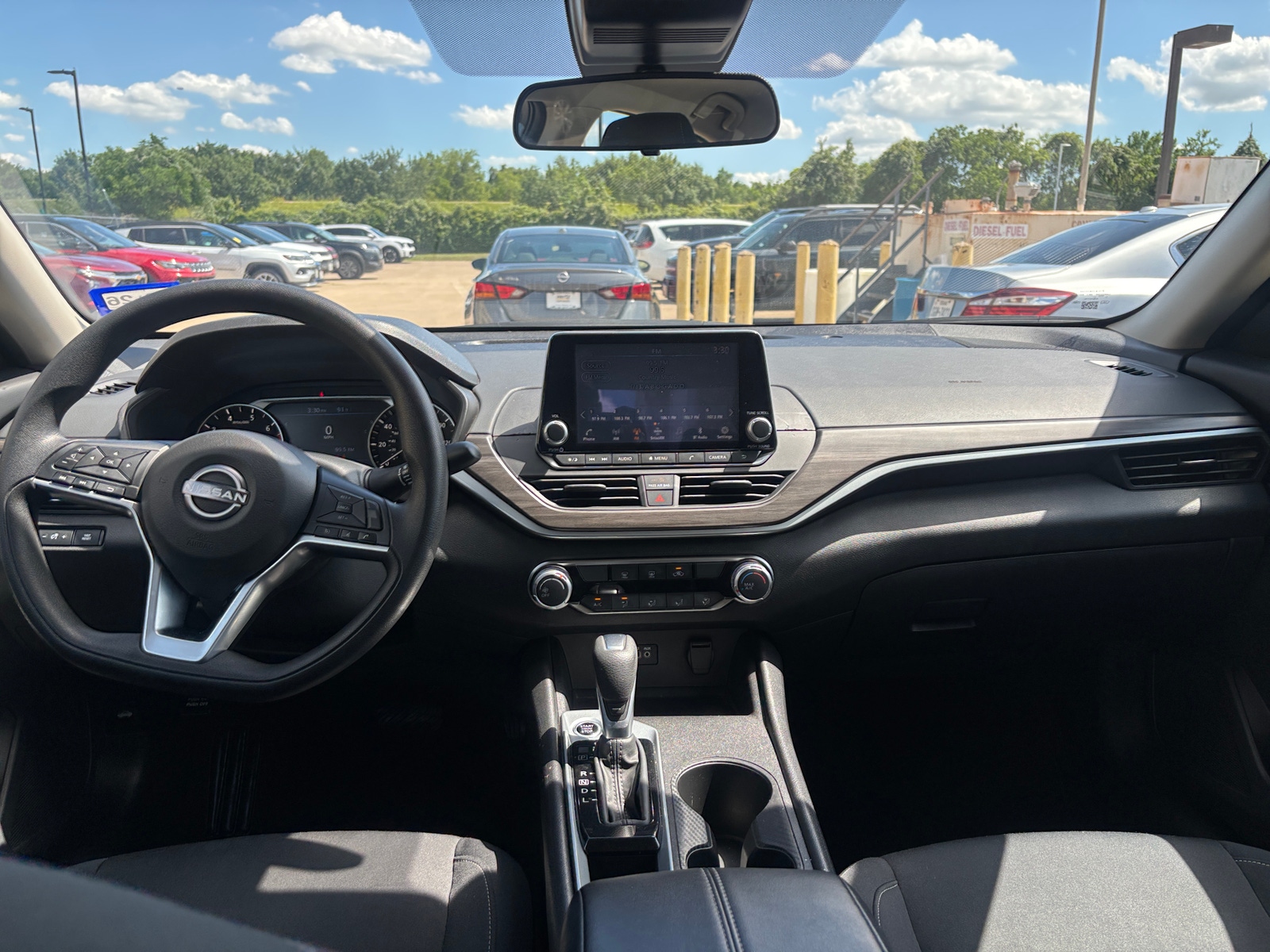 Thumbnail: 2025 Nissan Altima - 3