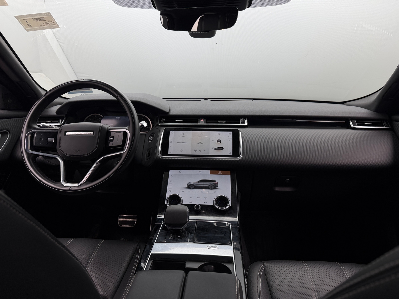 Thumbnail: 2022 Land Rover Range Rover Velar - 2