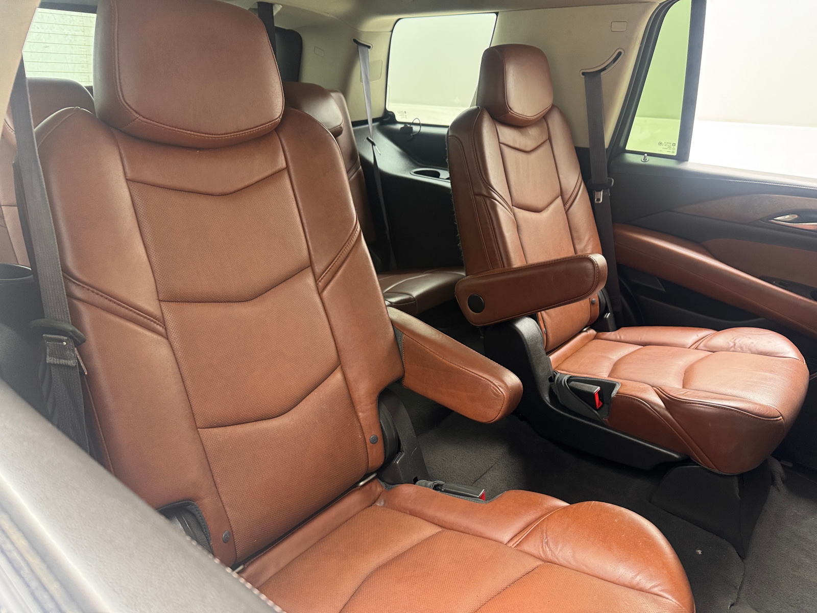 Thumbnail: 2015 Cadillac Escalade - 5