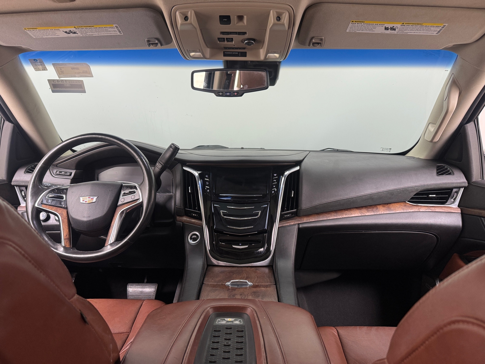 Thumbnail: 2015 Cadillac Escalade - 2